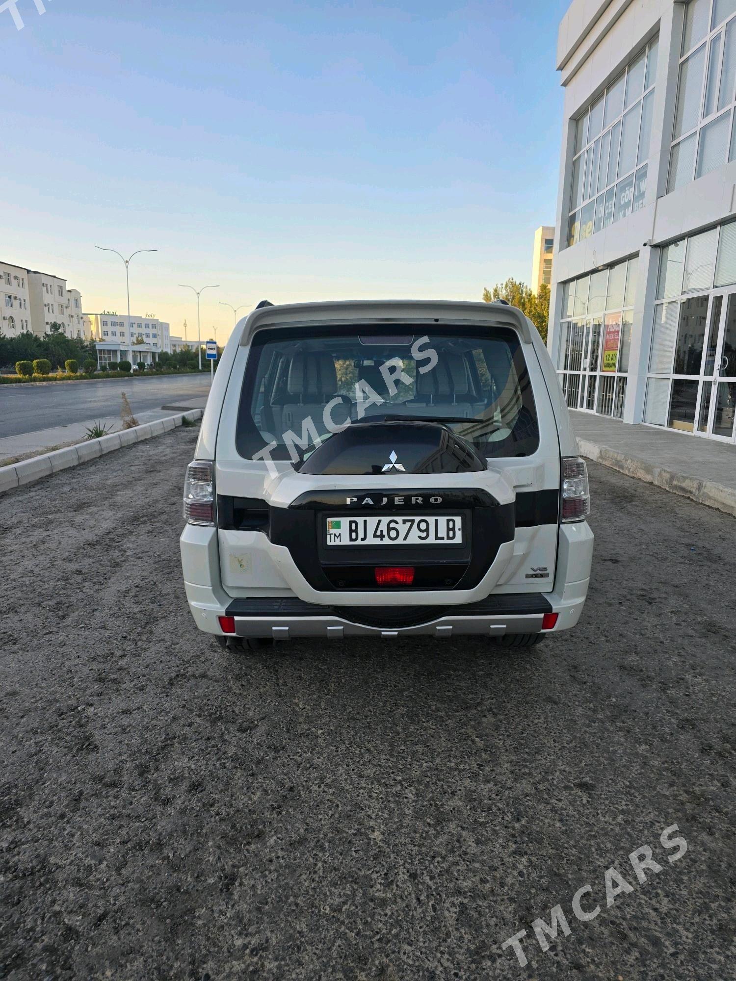 Mitsubishi Pajero 2015 - 360 000 TMT - Türkmenabat - img 3