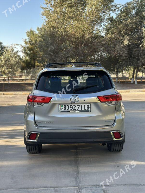 Toyota Highlander 2017 - 450 000 TMT - Туркменабат - img 5