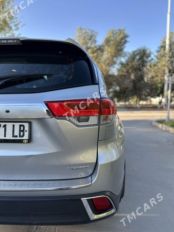 Toyota Highlander 2017 - 450 000 TMT - Туркменабат - img 3