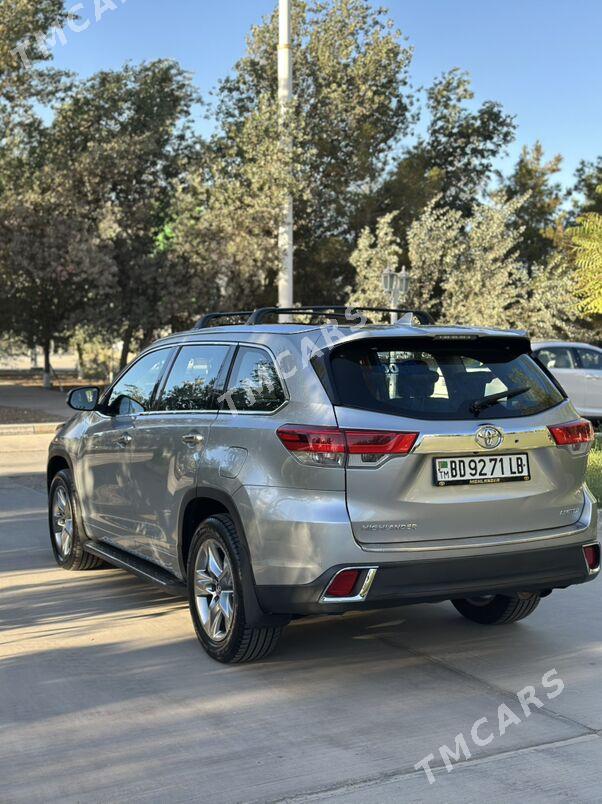 Toyota Highlander 2017 - 450 000 TMT - Туркменабат - img 7