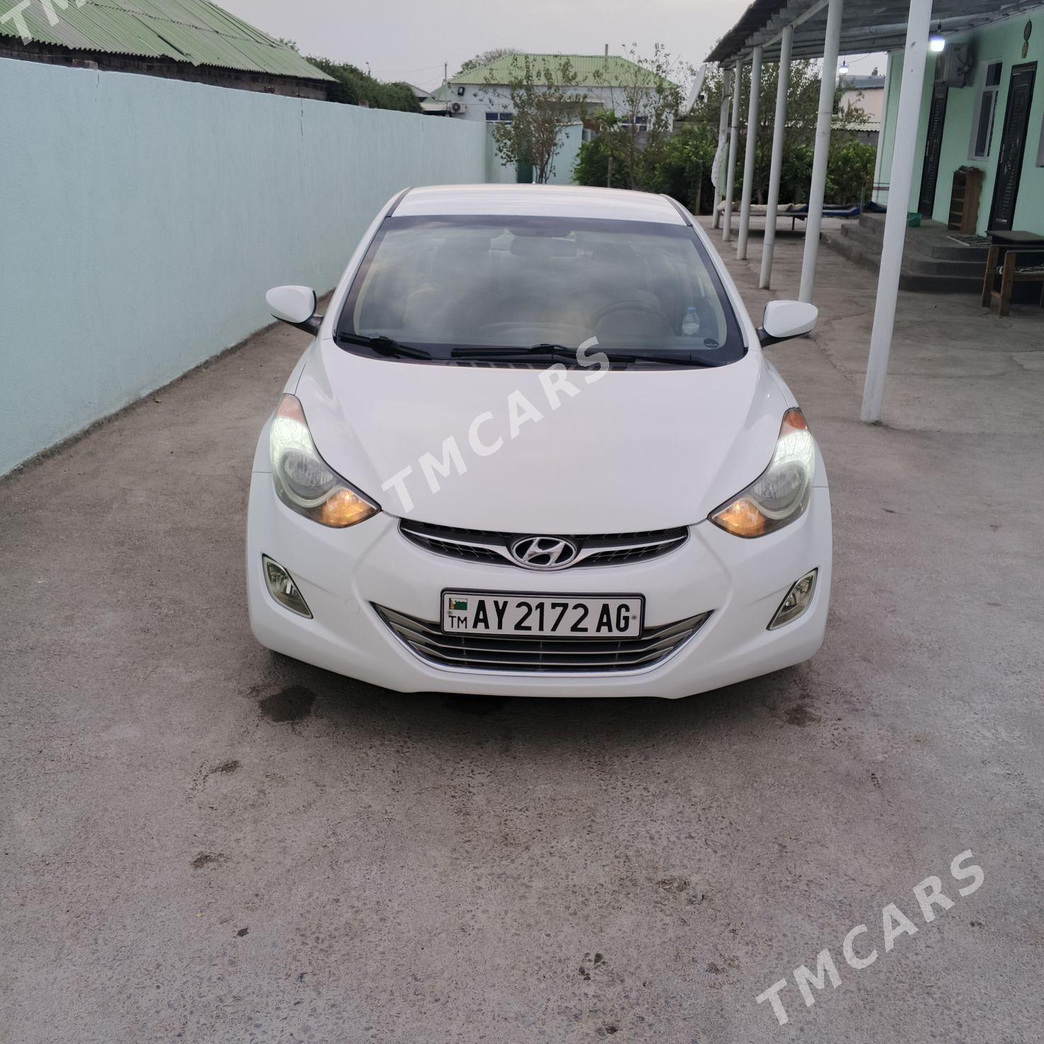 Hyundai Elantra 2011 - 153 000 TMT - Ашхабад - img 6