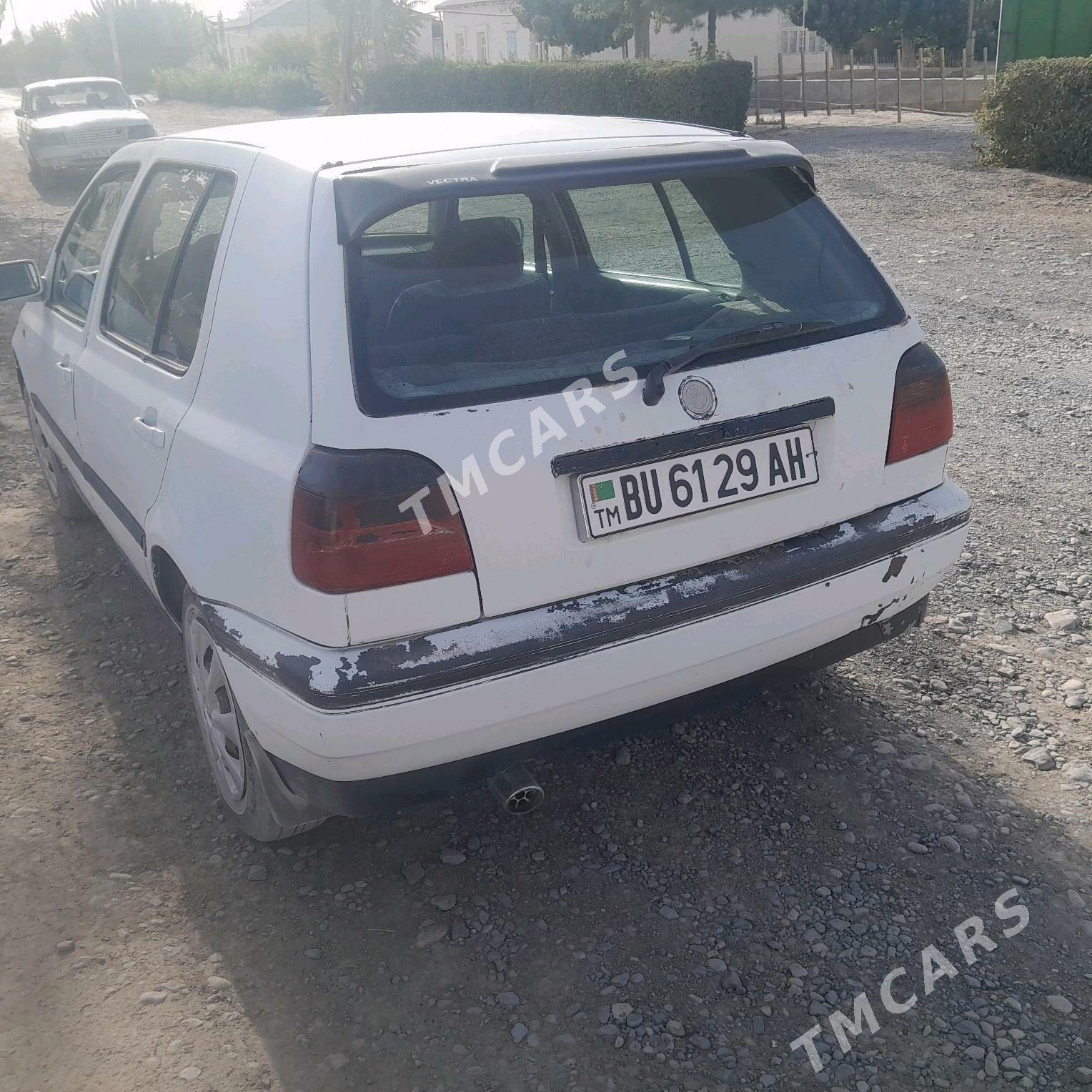 Volkswagen Amarok 1993 - 32 000 TMT - Кака - img 2