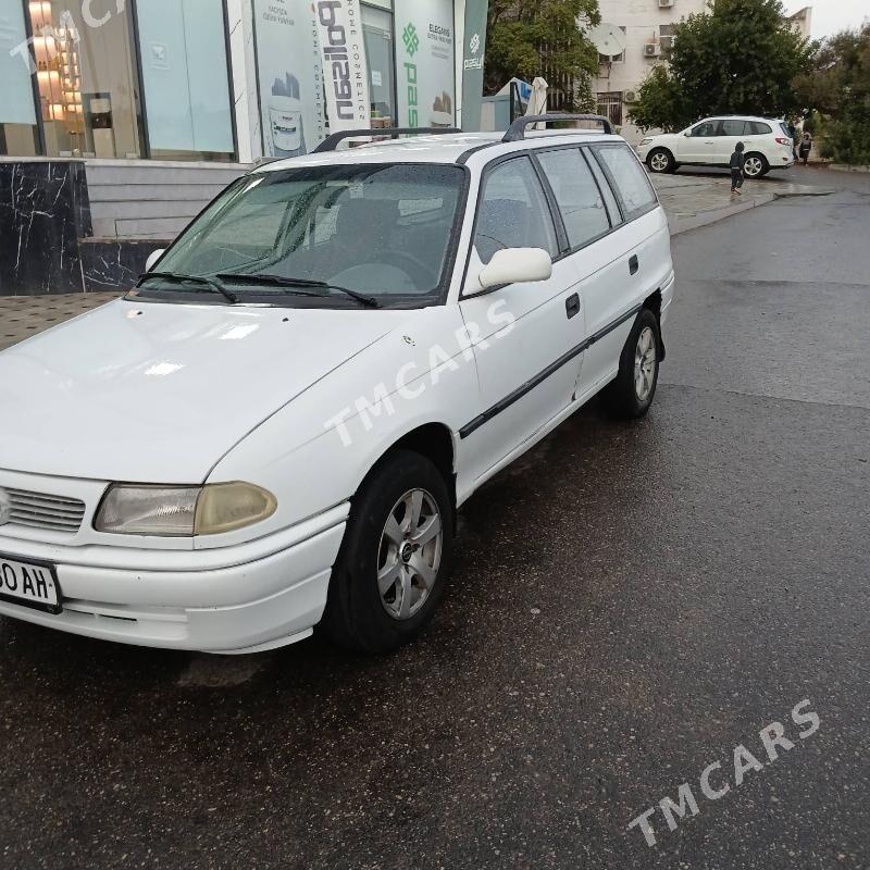 Opel Astra 1995 - 30 000 TMT - Sarahs - img 2