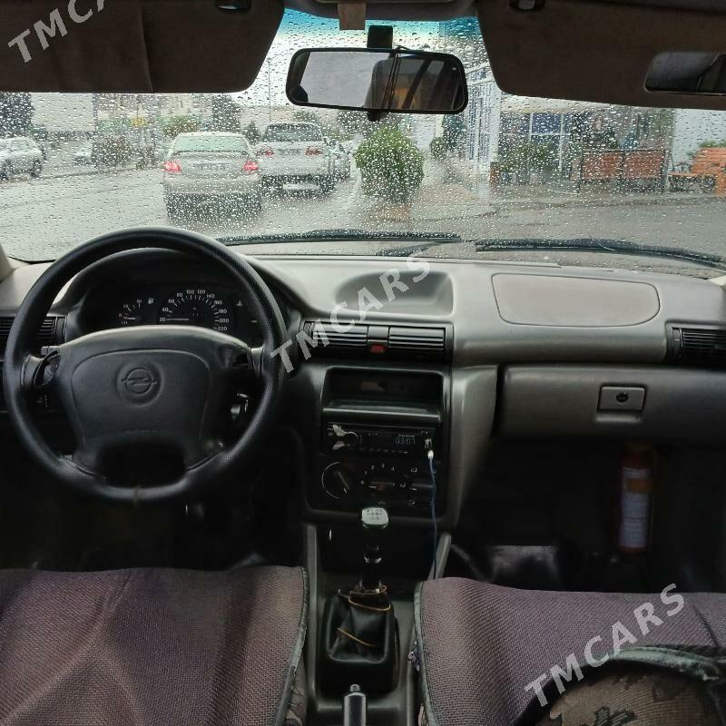 Opel Astra 1995 - 30 000 TMT - Sarahs - img 6