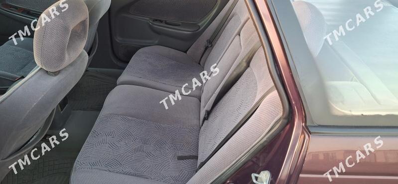 Toyota Avensis 1999 - 80 000 TMT - Дашогуз - img 7