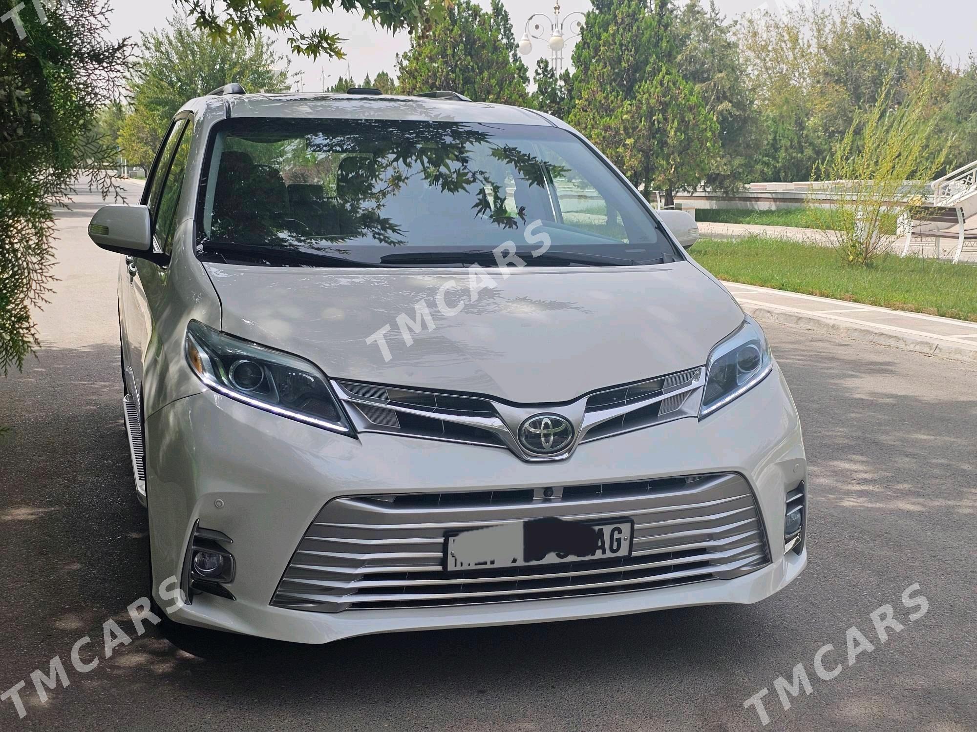 Toyota Sienna 2017 - 405 000 TMT - Ашхабад - img 9