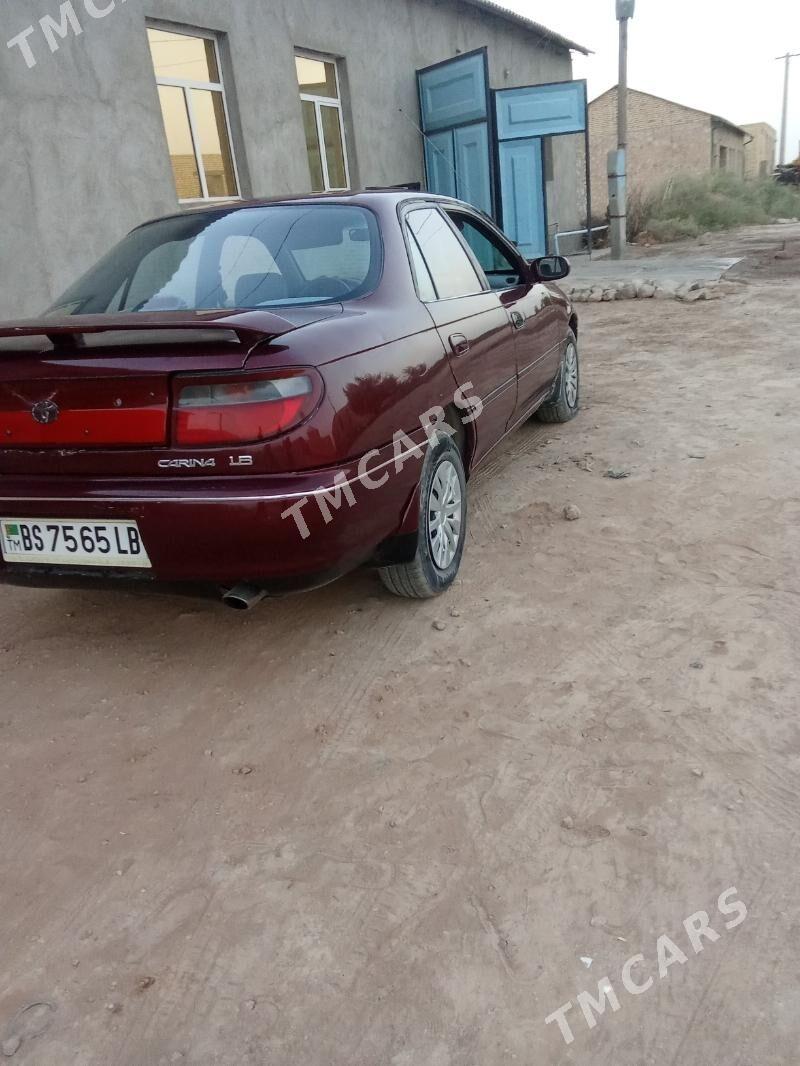 Toyota Carina 1993 - 45 000 TMT - Керки - img 4