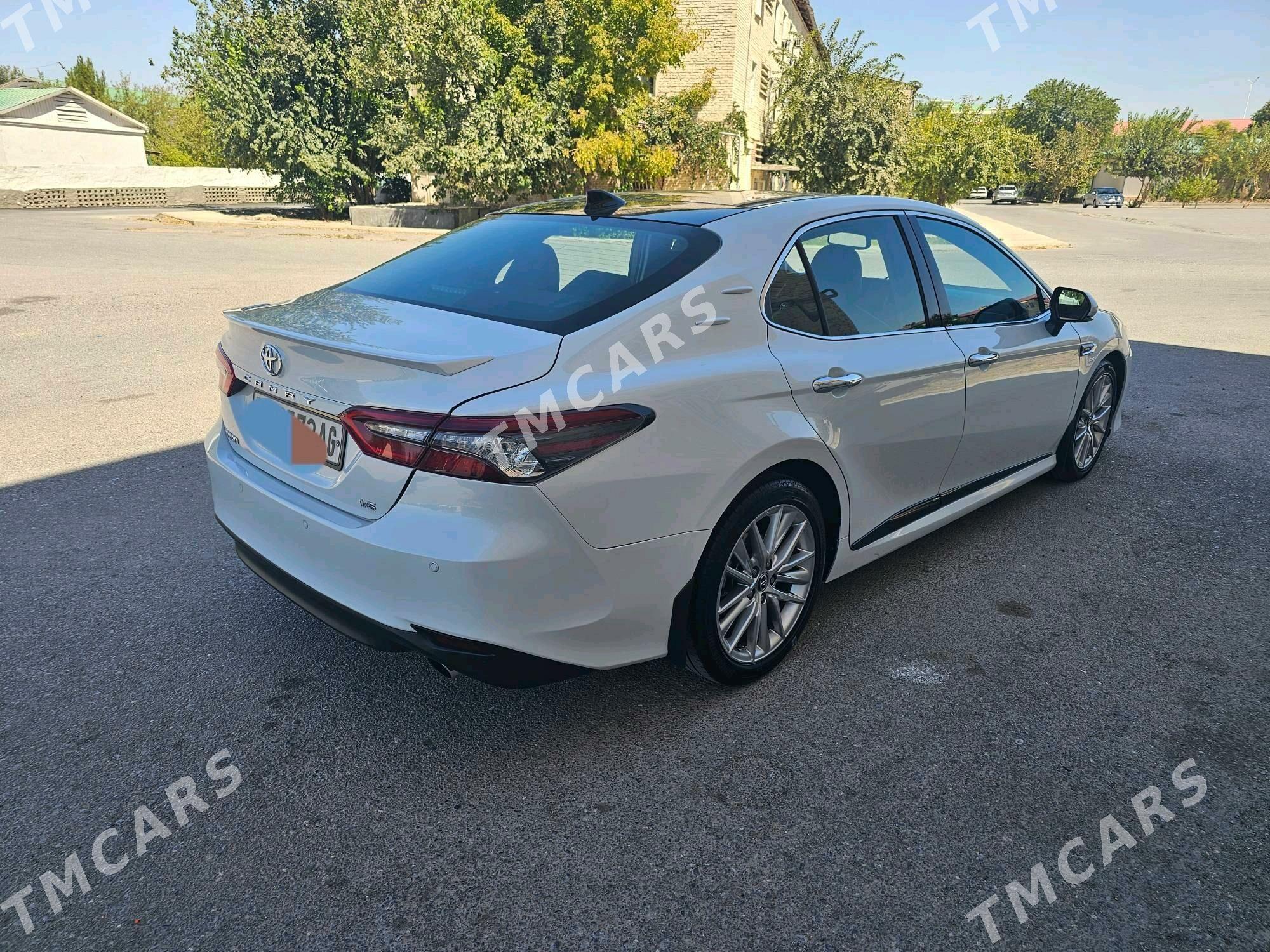 Toyota Camry 2021 - 410 000 TMT - 4 мкр - img 8