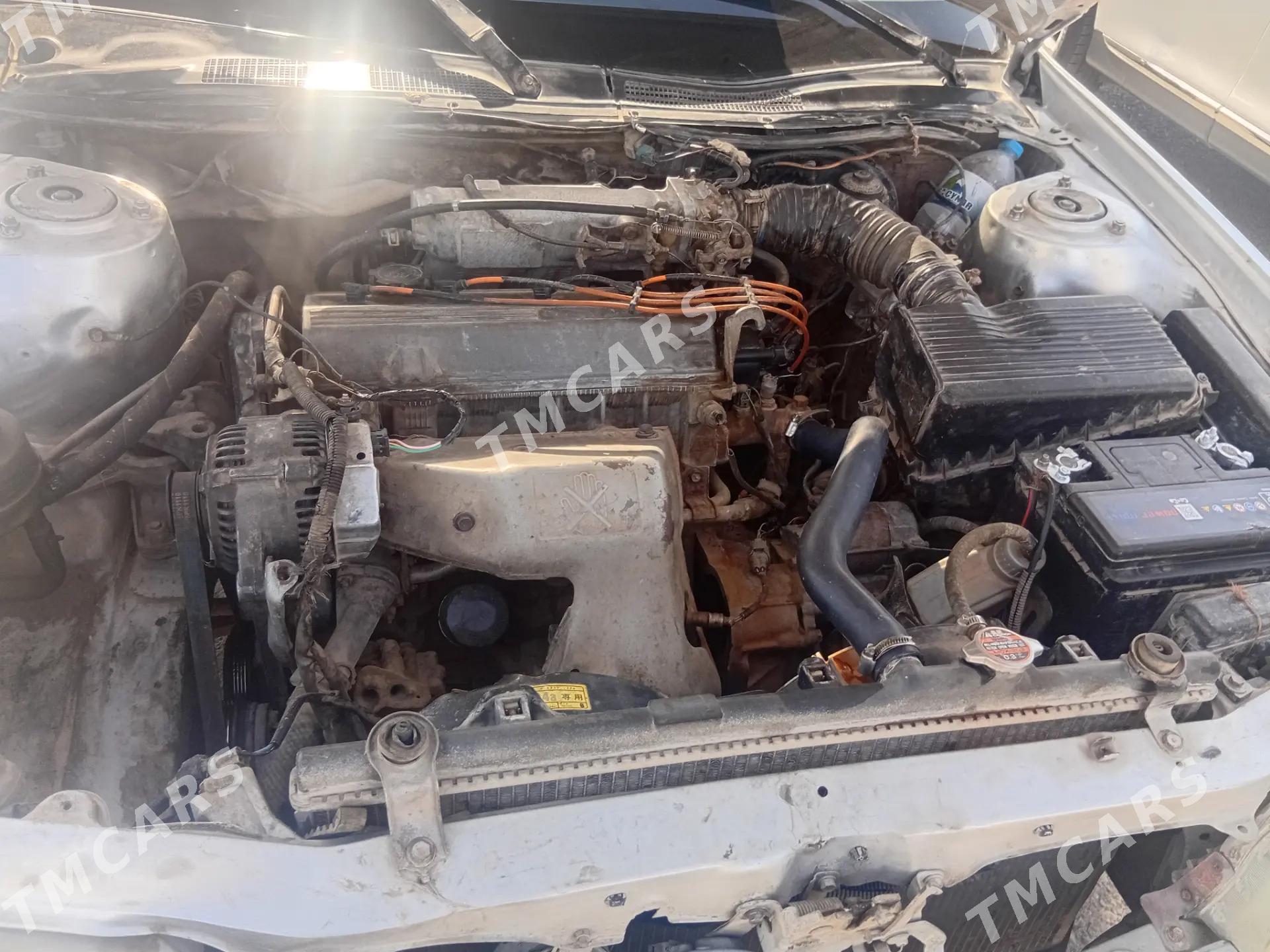 Toyota Camry 1995 - 50 000 TMT - Саят - img 6