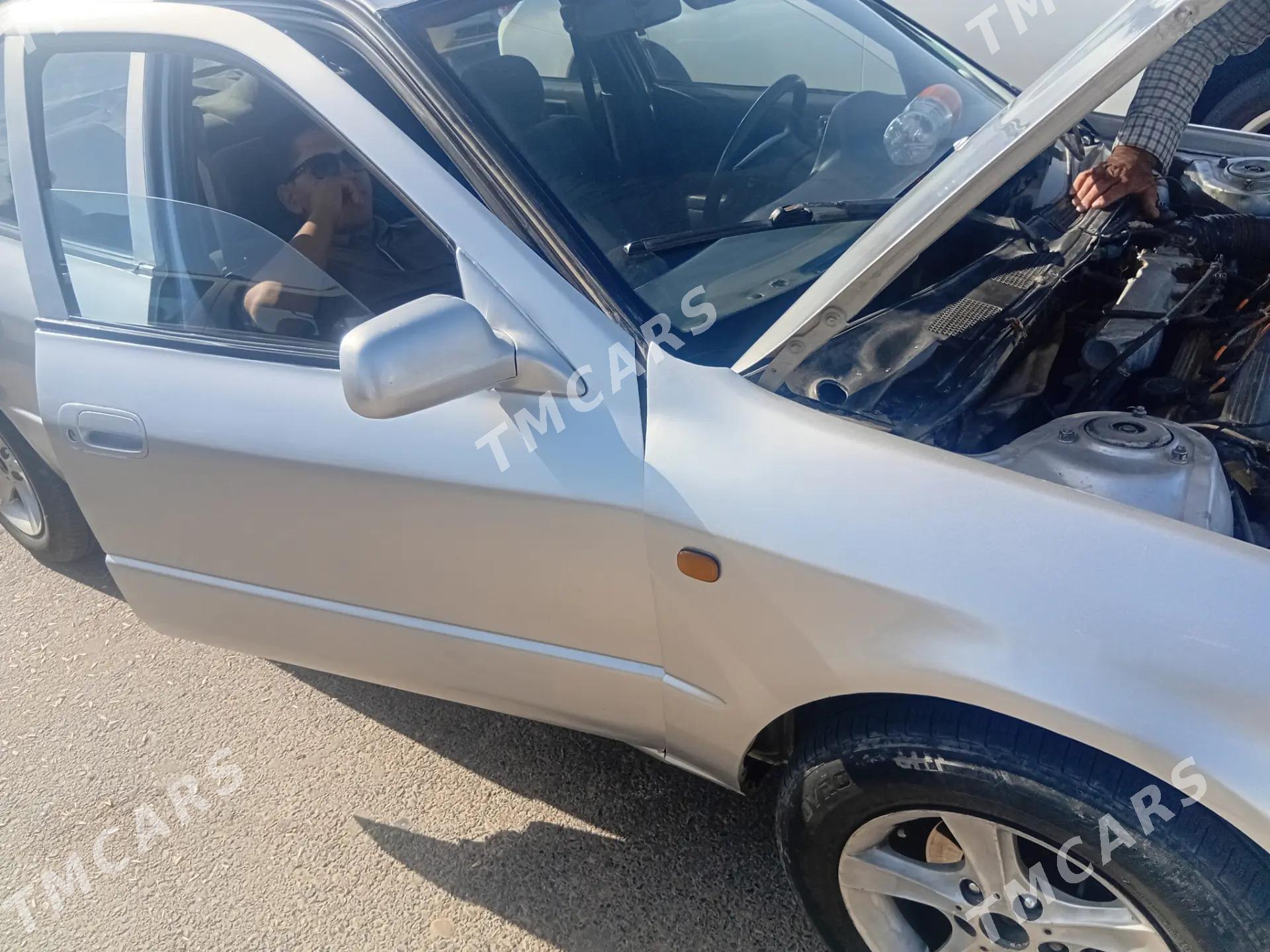 Toyota Camry 1995 - 50 000 TMT - Саят - img 4