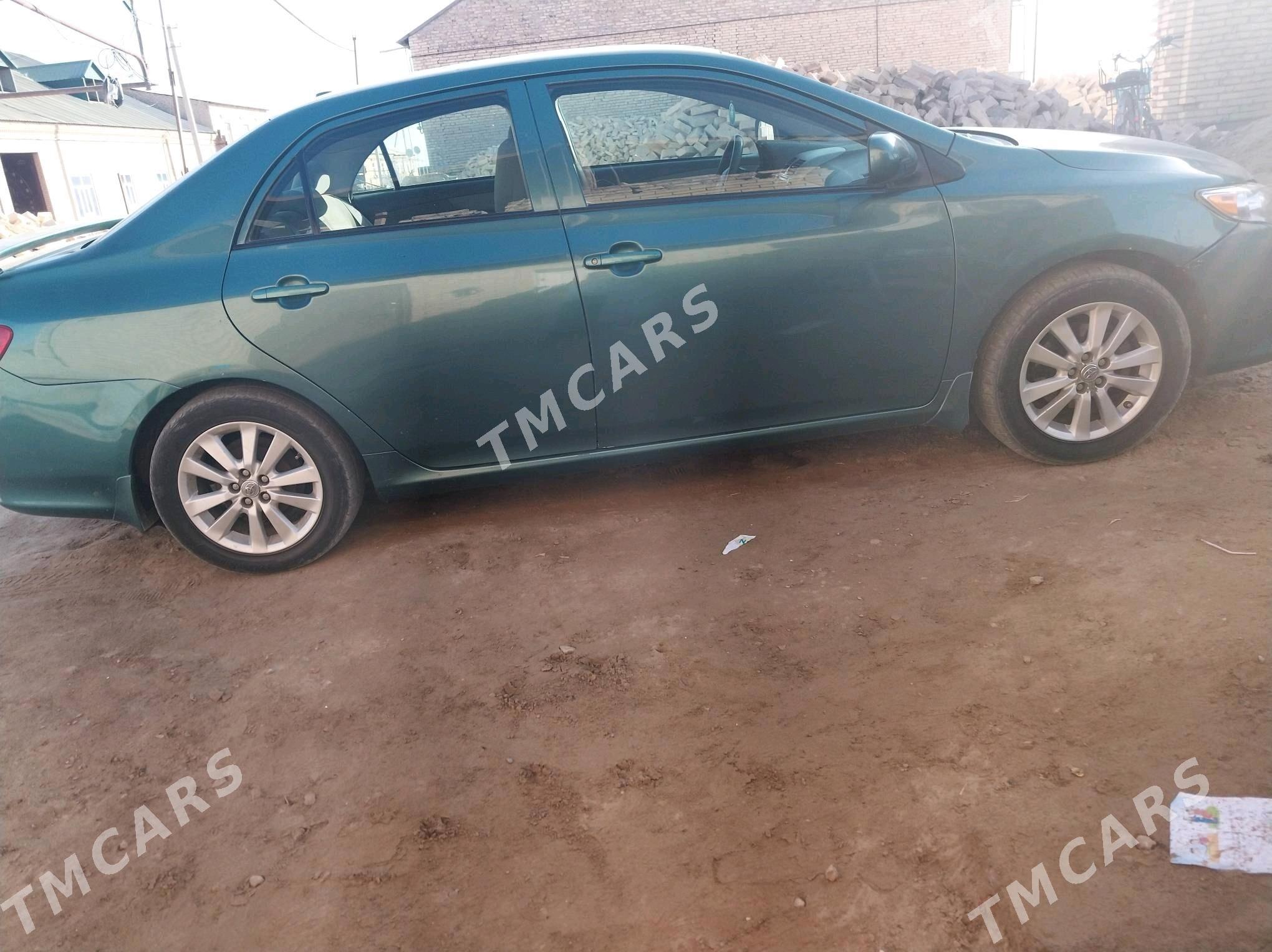 Toyota Corolla 2009 - 135 000 TMT - Туркменабат - img 4