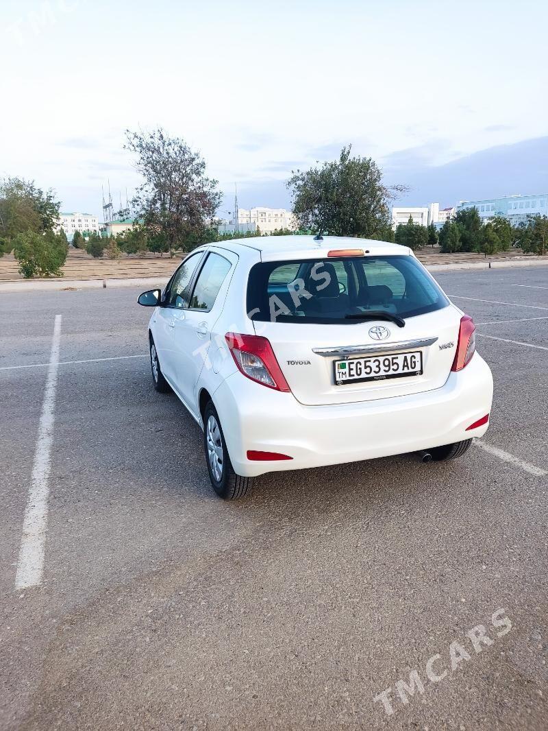 Toyota Yaris 2011 - 133 000 TMT - Ашхабад - img 4