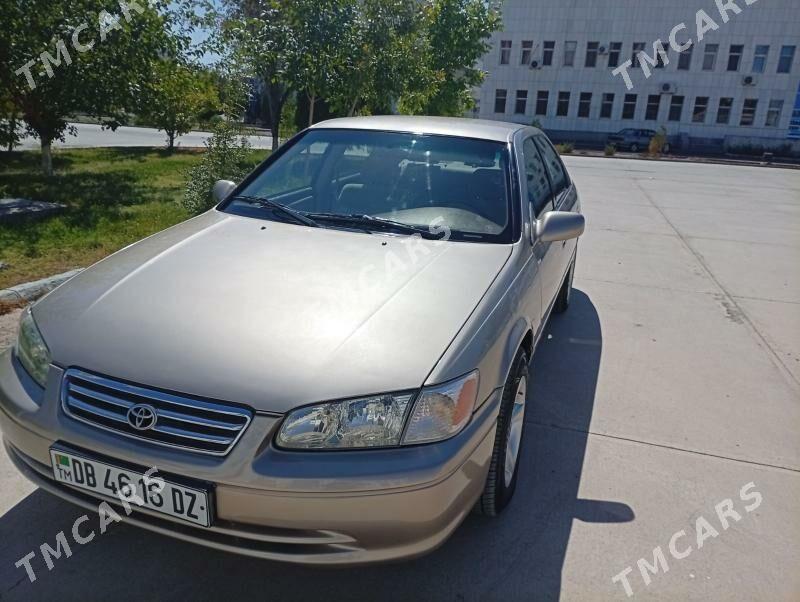 Toyota Camry 2000 - 150 000 TMT - Дашогуз - img 2