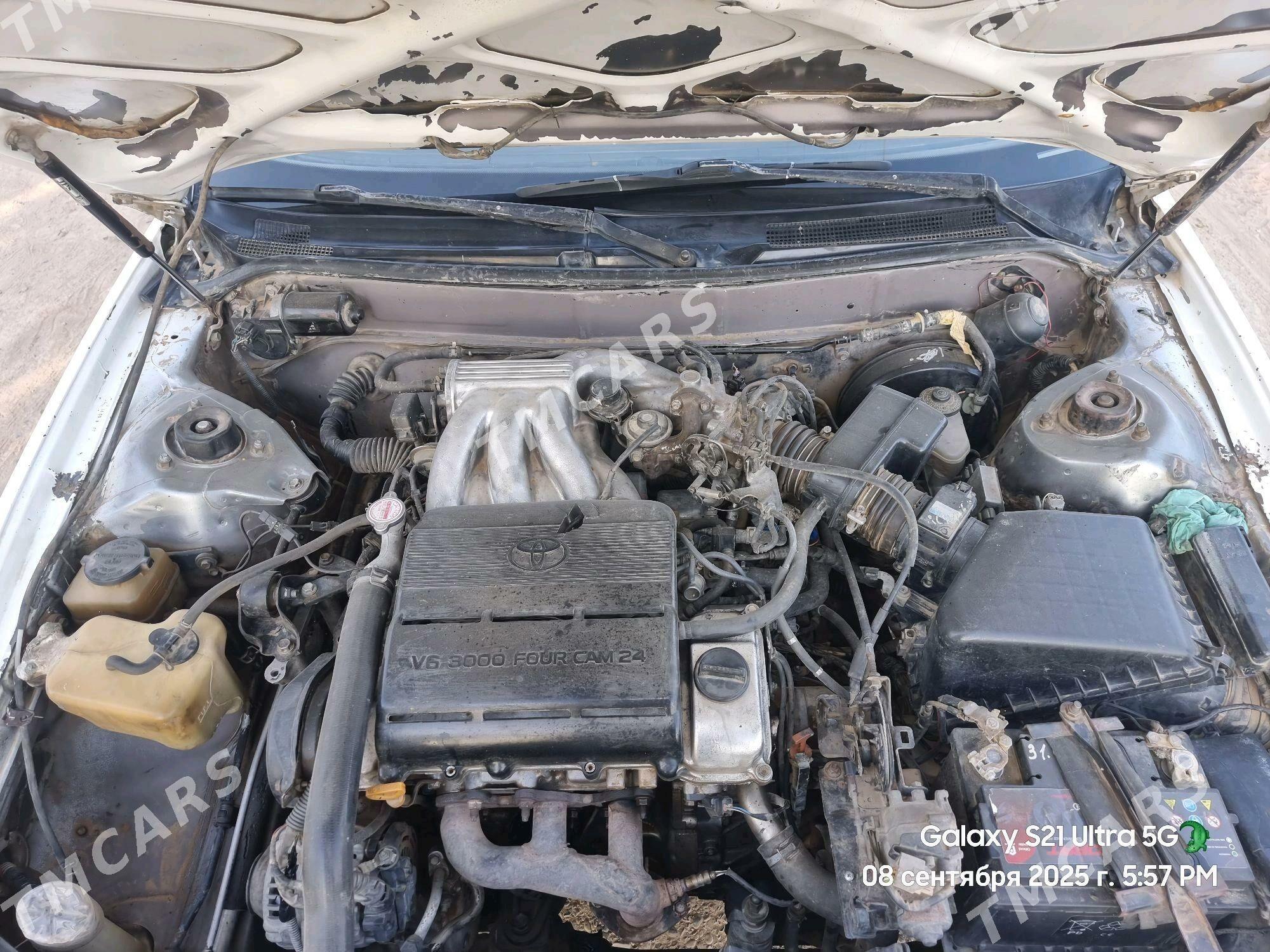 Toyota Camry 1995 - 80 000 TMT - Бабадайхан - img 6