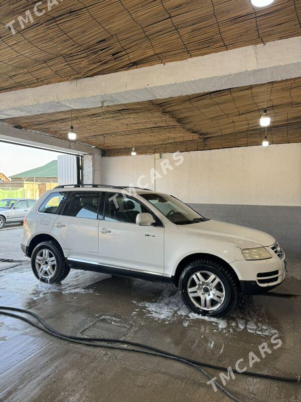 Volkswagen Touareg 2004 - 110 000 TMT - Balkanabat - img 3