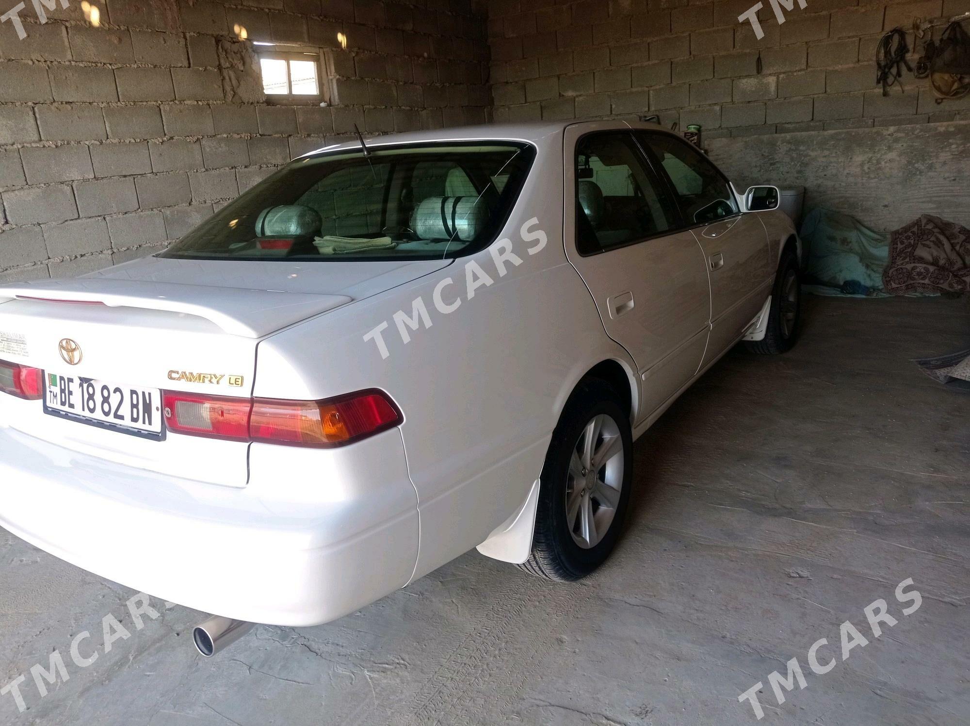 Toyota Camry 1999 - 170 000 TMT - Esenguly - img 2