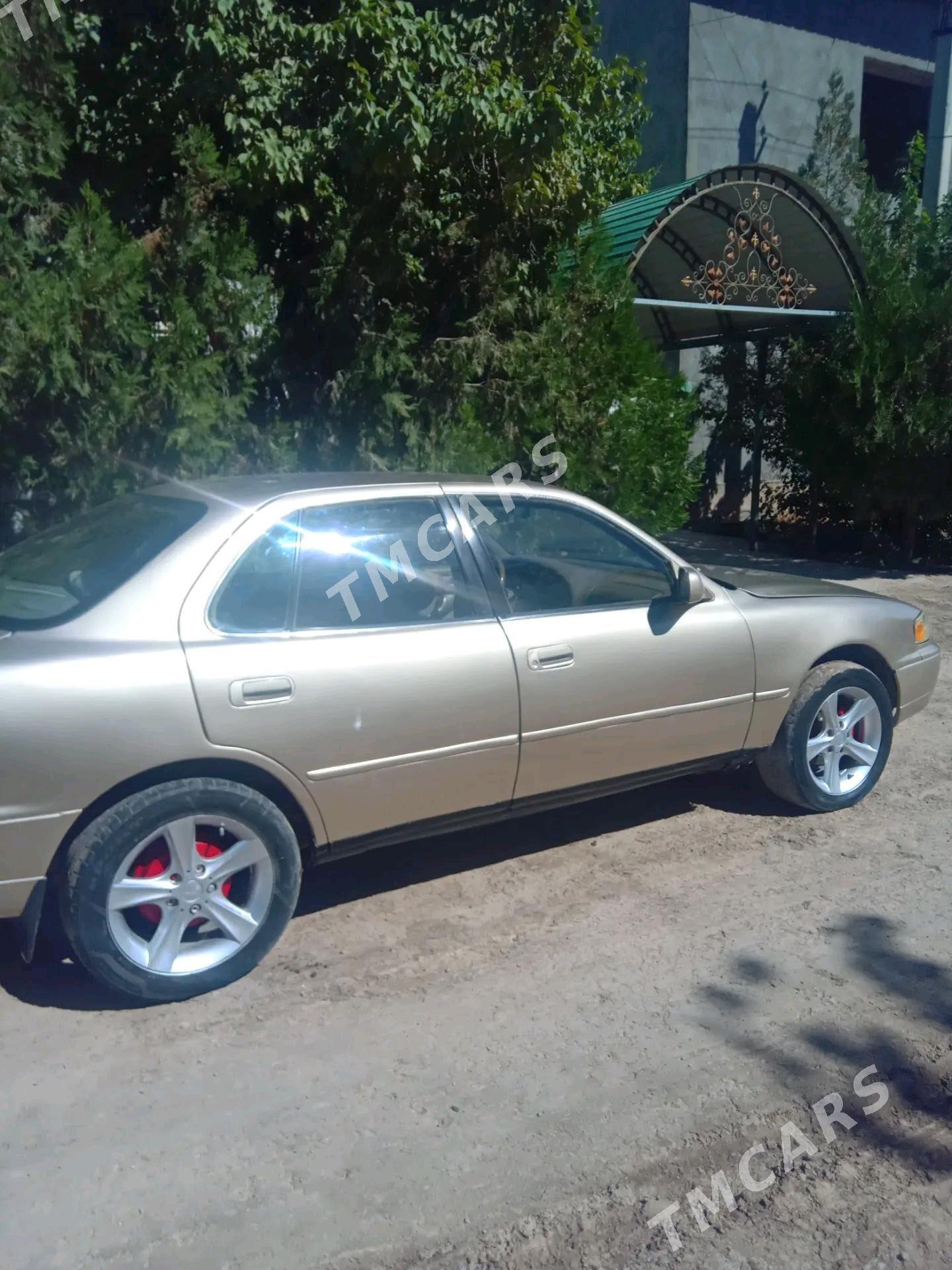 Toyota Camry 1996 - 90 000 TMT - Köneürgenç - img 4