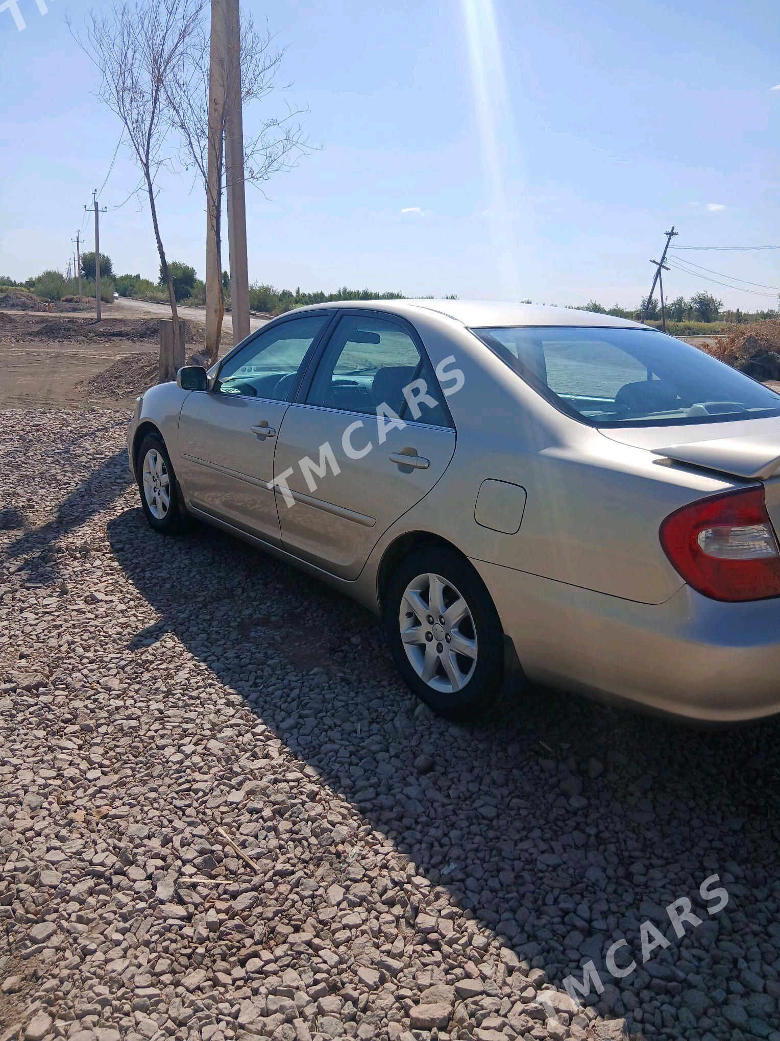 Toyota Camry 2002 - 158 000 TMT - Дашогуз - img 5