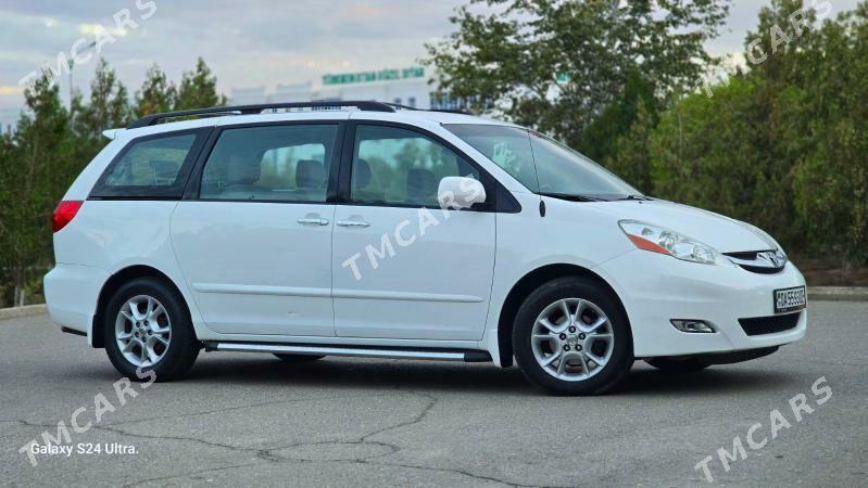 Toyota Sienna 2007 - 250 000 TMT - Daşoguz - img 3