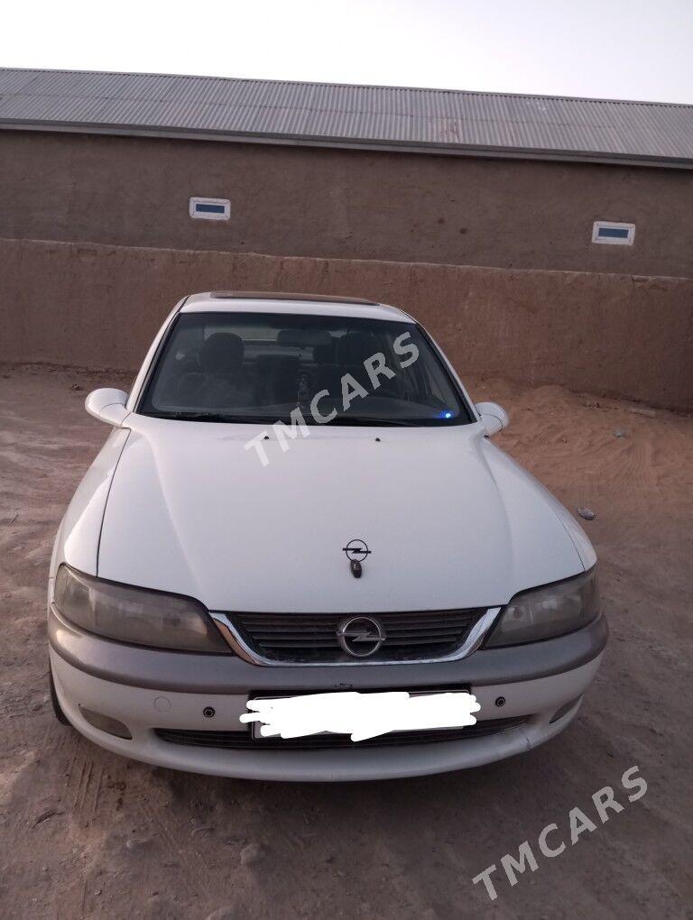Opel Vectra 1996 - 50 000 TMT - Байрамали - img 2