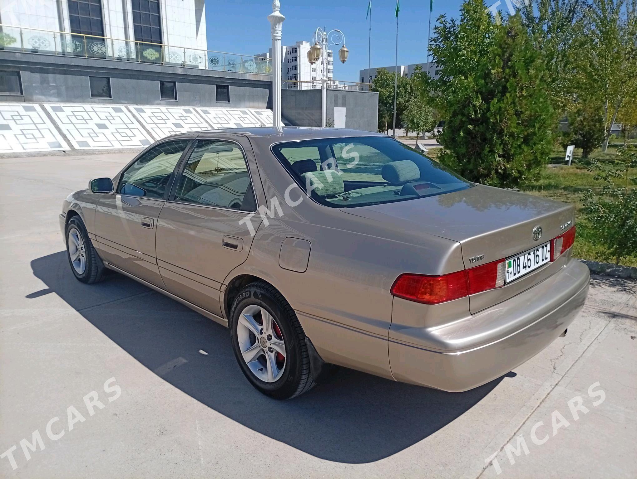 Toyota Camry 2000 - 150 000 TMT - Дашогуз - img 5