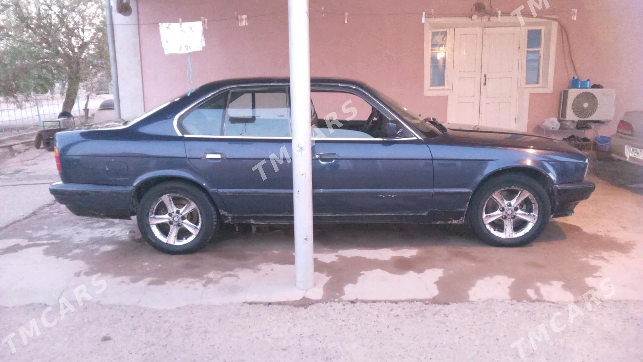 BMW 525 1990 - 21 000 TMT - Теджен - img 3