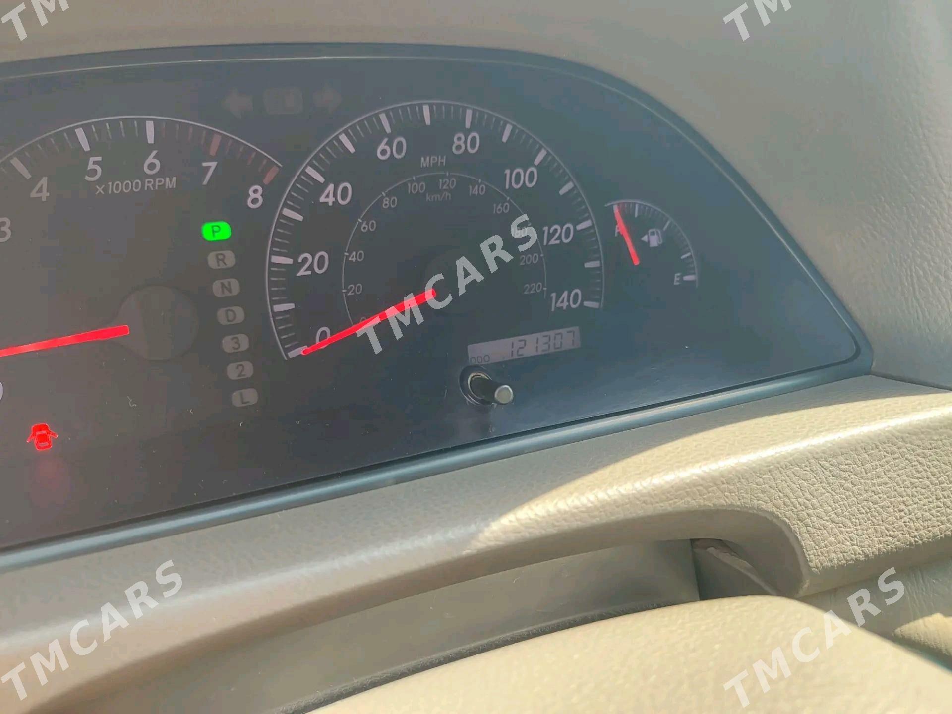 Toyota Camry 2005 - 235 000 TMT - Серахс - img 3