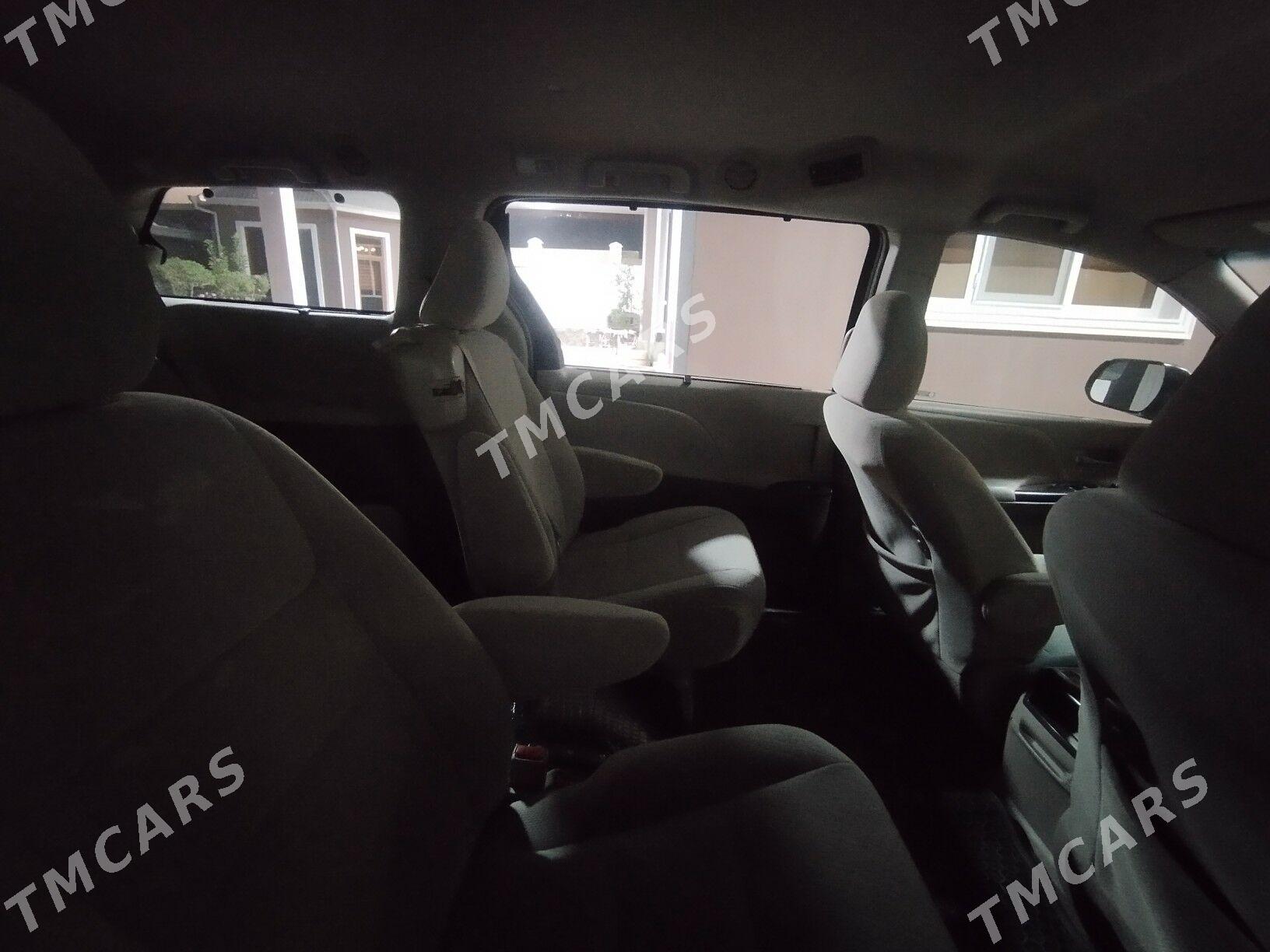 Toyota Sienna 2015 - 350 000 TMT - Mary - img 5