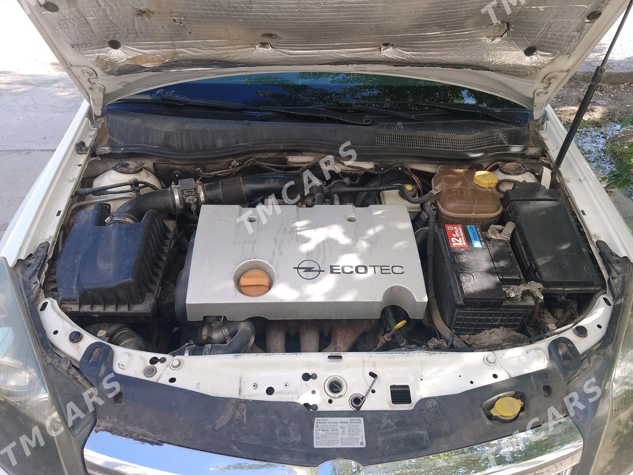 Opel Astra 2010 - 110 000 TMT - Дашогуз - img 4