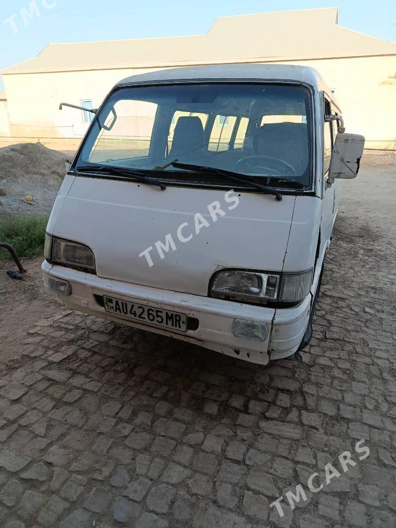 Toyota Hiace 1993 - 40 000 TMT - Каракумский этрап - img 3