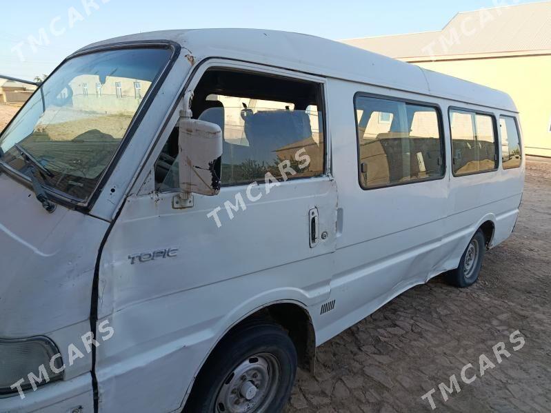 Toyota Hiace 1993 - 40 000 TMT - Каракумский этрап - img 4