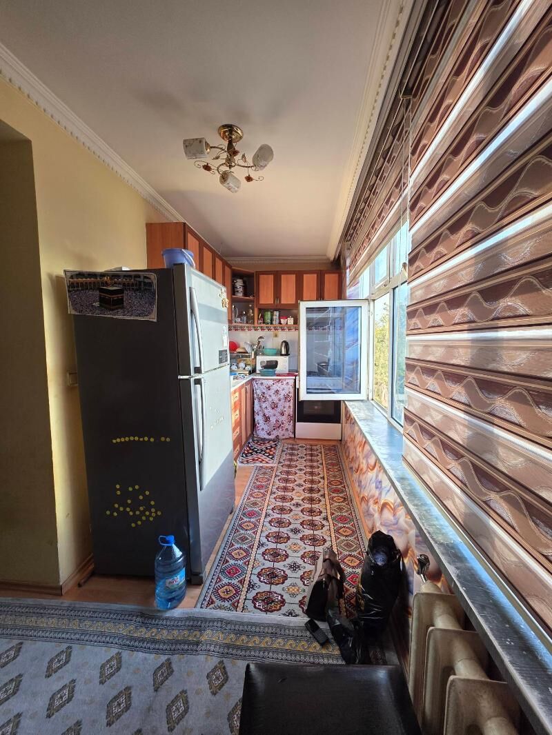 Satlyk 10mkr 3/3etaž 4kom 72m² - 10 мкр - img 4