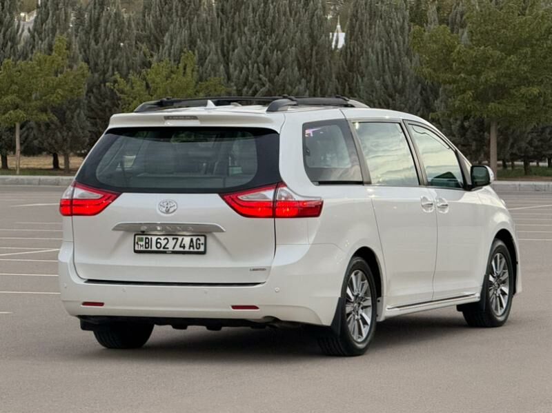 Toyota Sienna 2016 - 440 000 TMT - Aşgabat - img 4