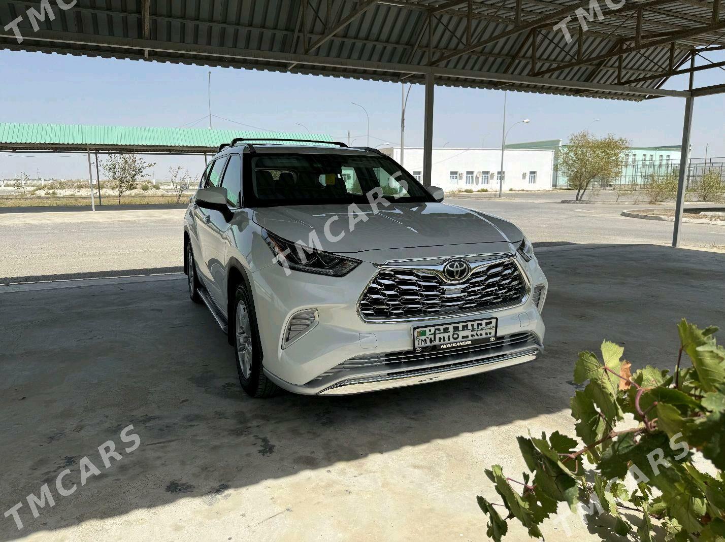 Toyota Highlander 2021 - 480 000 TMT - Эсенгулы - img 6