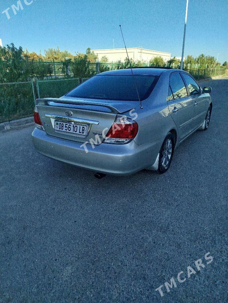 Toyota Camry 2003 - 240 000 TMT - Сакар - img 8