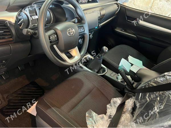 Toyota Hilux 2025 - 695 000 TMT - Туркменбаши - img 6