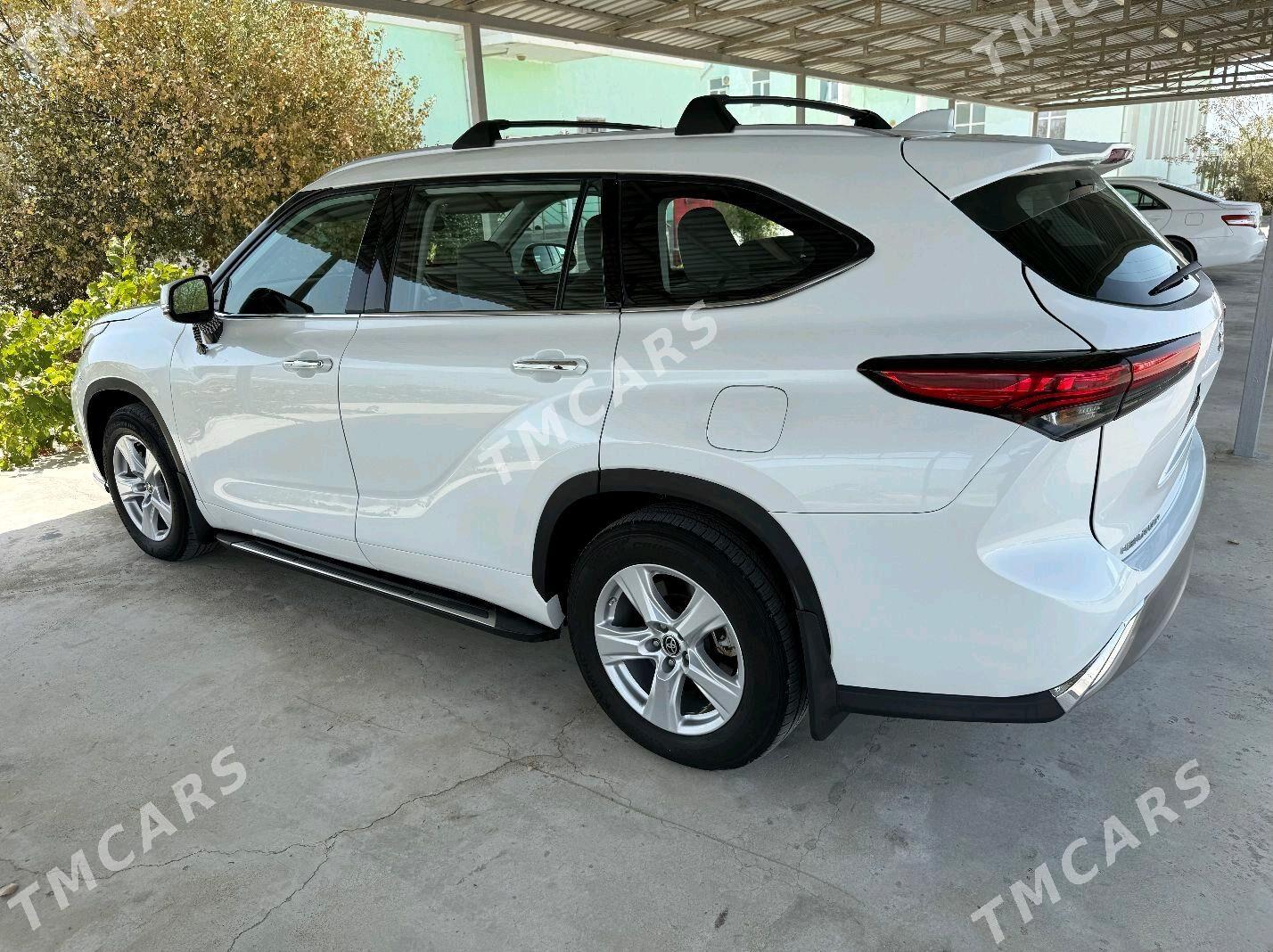 Toyota Highlander 2021 - 480 000 TMT - Эсенгулы - img 8