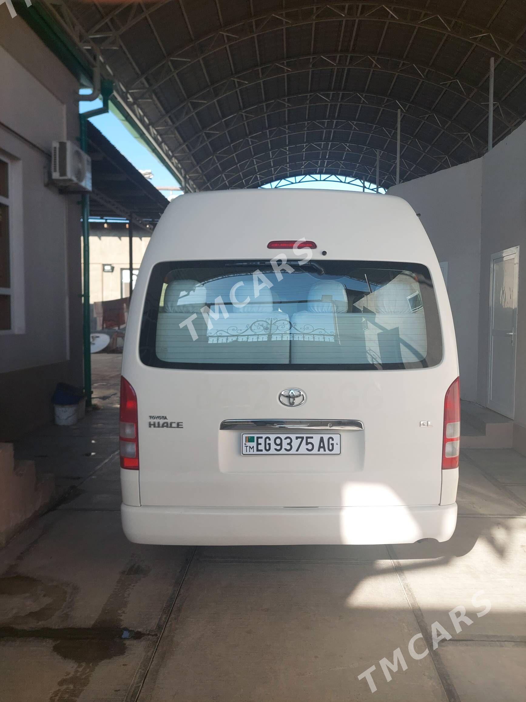 Toyota Hiace 2013 - 500 000 TMT - Ашхабад - img 2