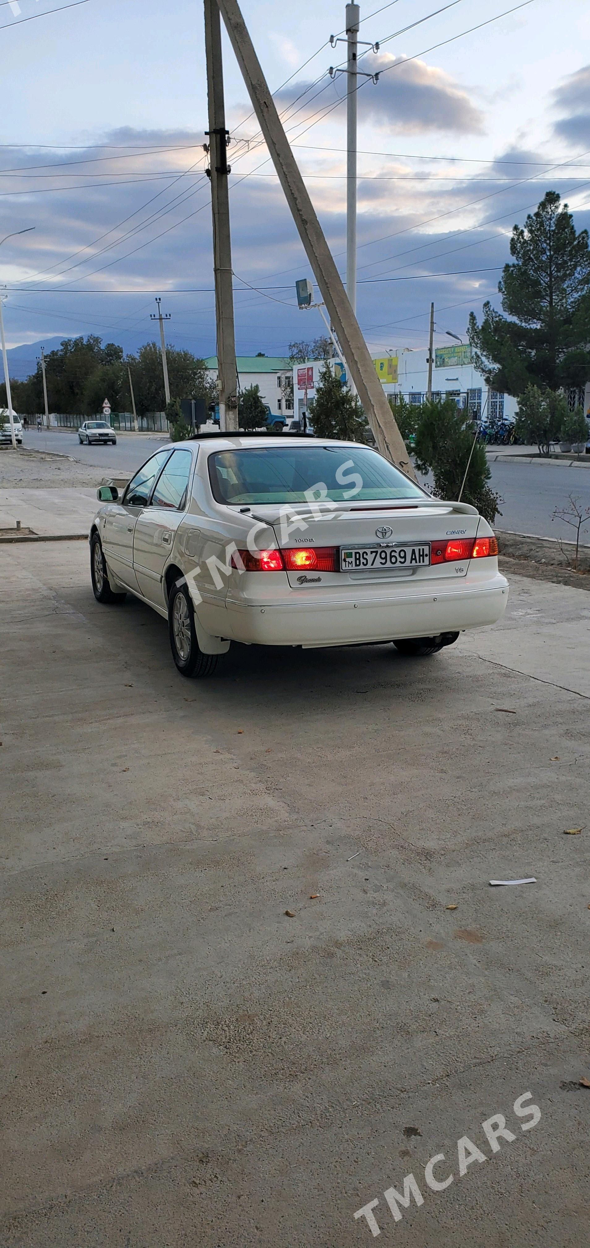 Toyota Camry 2002 - 162 000 TMT - Бахарден - img 4