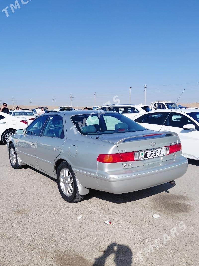 Toyota Camry 2000 - 155 000 TMT - Анев - img 6