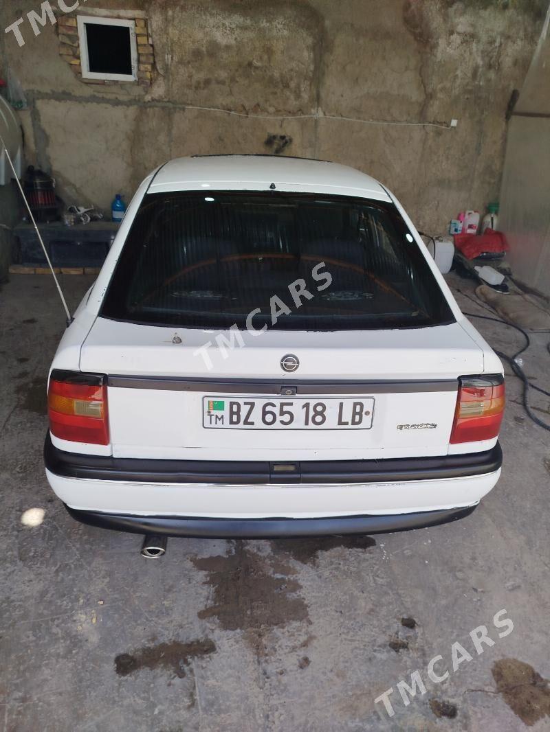 Opel Vectra 1993 - 22 000 TMT - Туркменабат - img 2