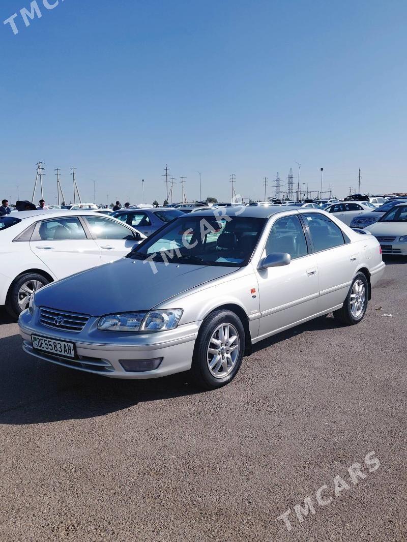 Toyota Camry 2000 - 155 000 TMT - Анев - img 4
