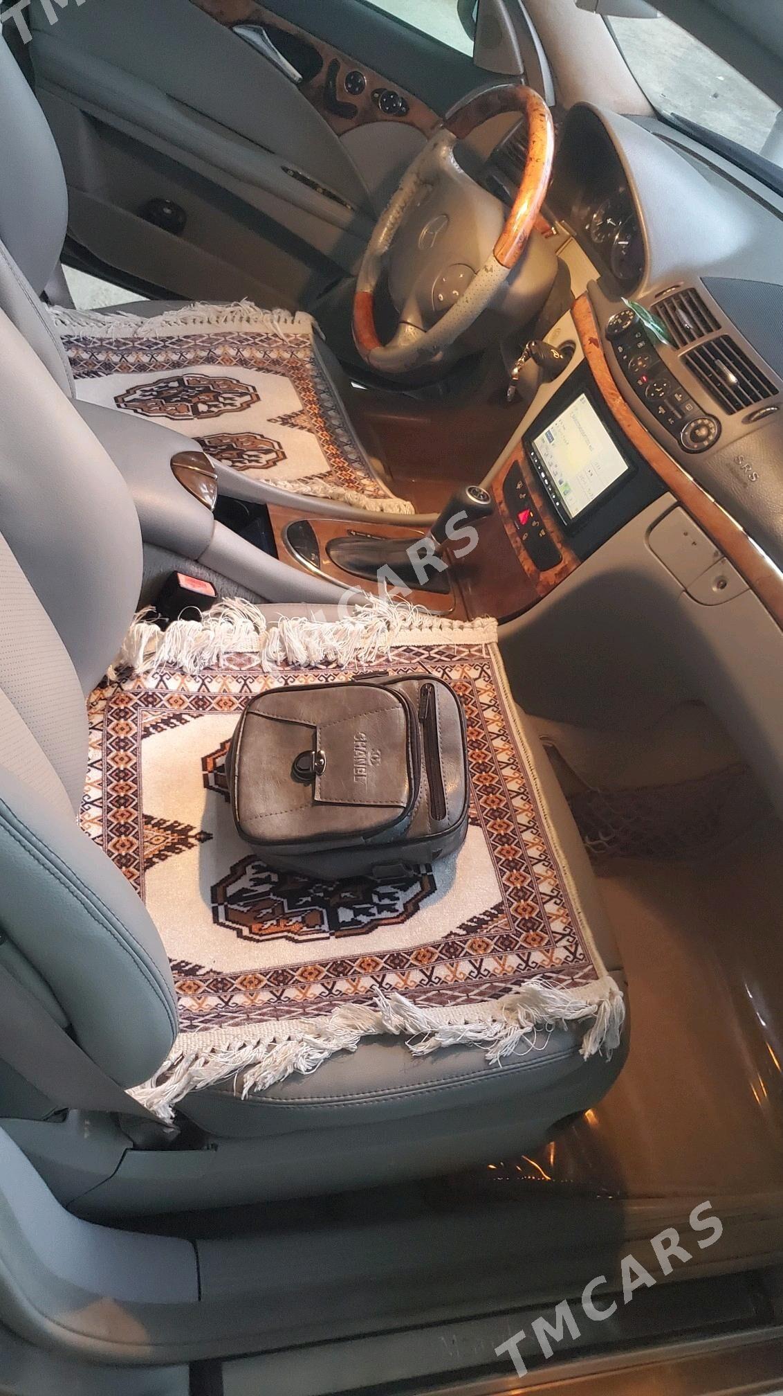 Mercedes-Benz E320 2004 - 160 000 TMT - Бахарден - img 7