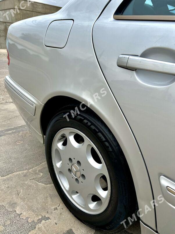 Mercedes-Benz E320 2002 - 150 000 TMT - Балканабат - img 5