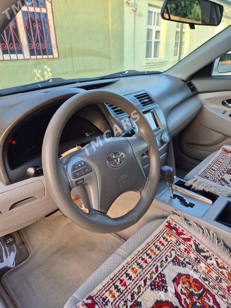 Toyota Camry 2008 - 170 000 TMT - Хитровка - img 4
