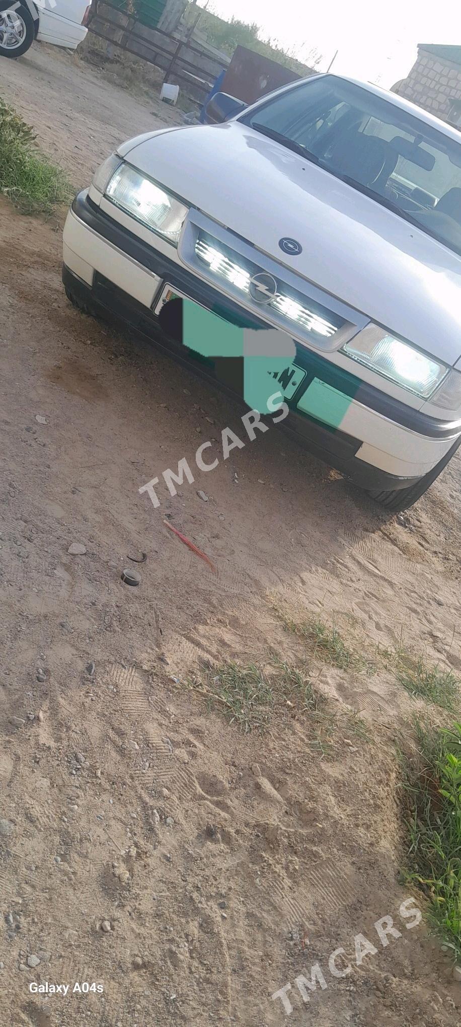 Opel Vectra 1989 - 36 000 TMT - Türkmenbaşy - img 4