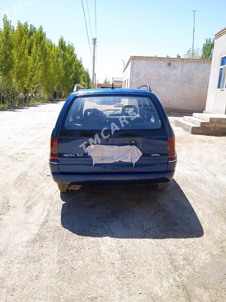 Opel Astra 1992 - 34 000 TMT - Gubadag - img 3