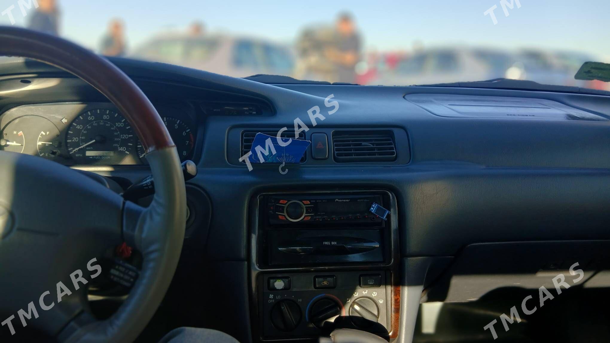 Toyota Camry 2001 - 144 000 TMT - Daşoguz - img 5