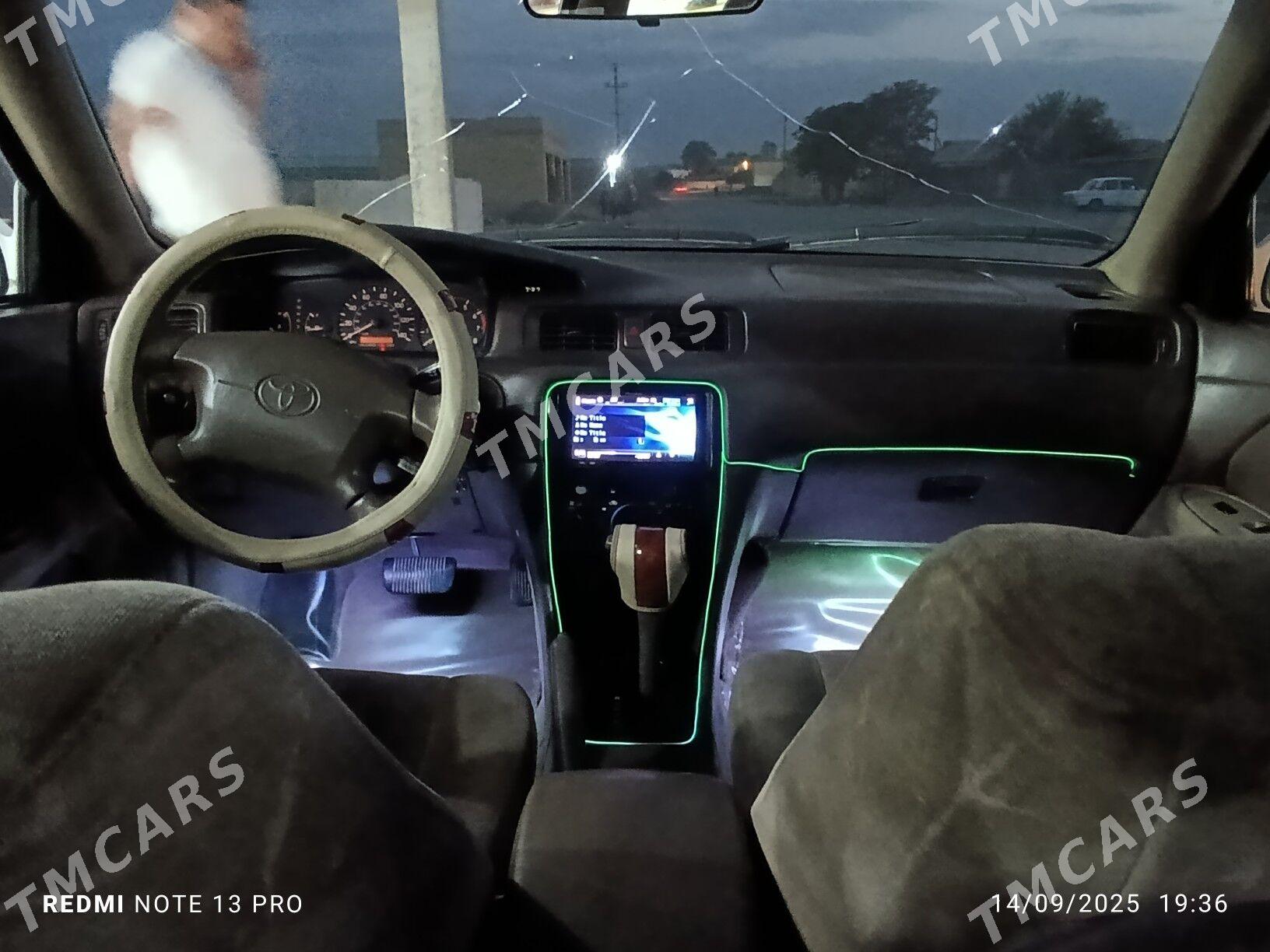 Toyota Camry 1999 - 115 000 TMT - Кака - img 3