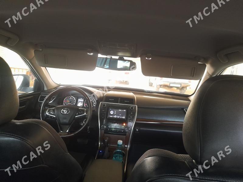 Toyota Camry 2017 - 250 000 TMT - Гызыларбат - img 6